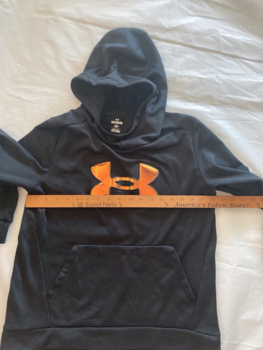 Under Armour Girls Armour Fleece Iridescent Big Logo Hoodie-Black/Gold Youth XL - Picture 5 of 10